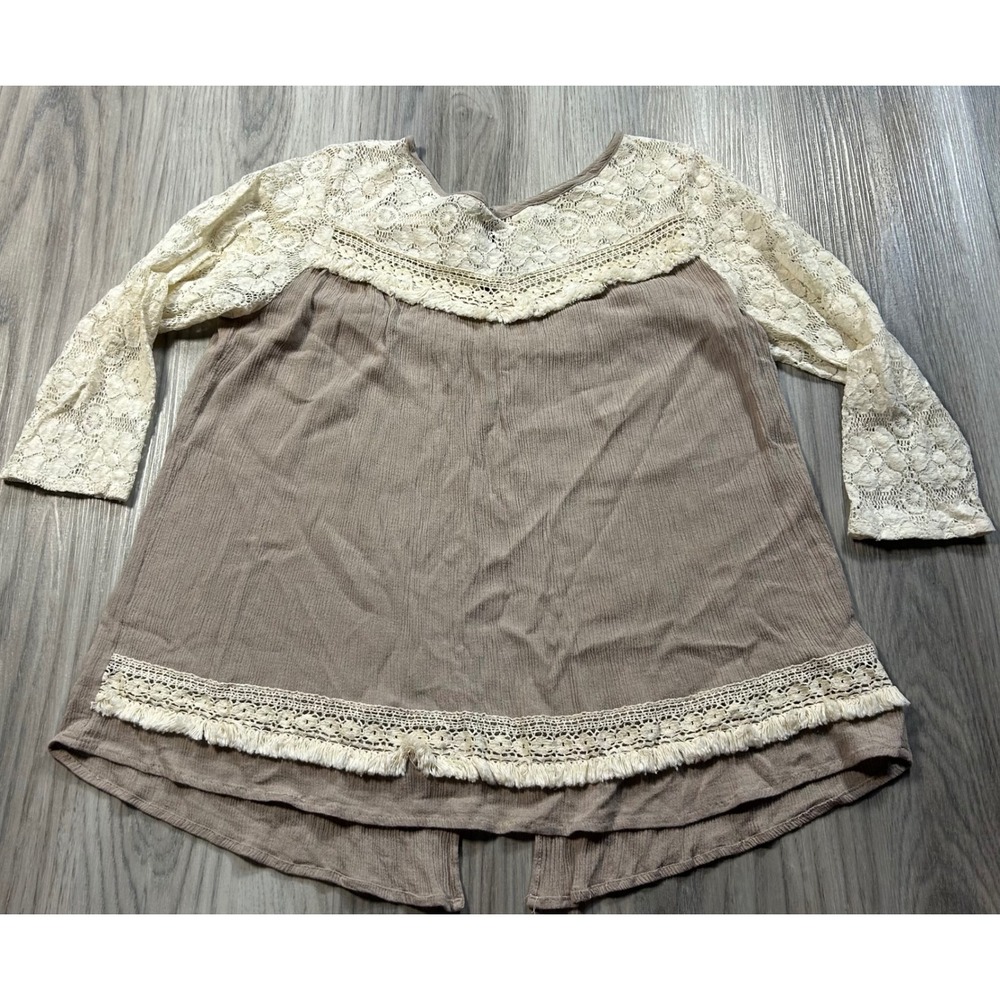 Umgee USA Boho Lace Trimmed Top‎ Beige Women's Size S boho fringe crochet open